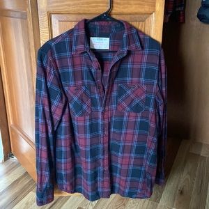 Size medium, Urban pipeline flannel.